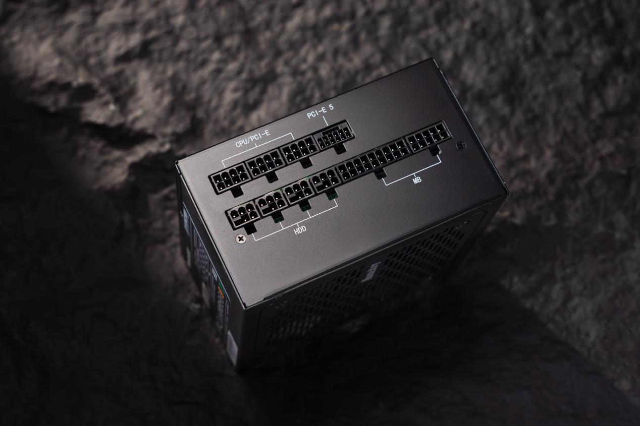 2061762397826629633